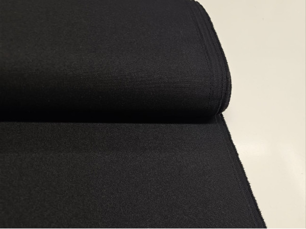 Poliester tisk, minimat- črna barva