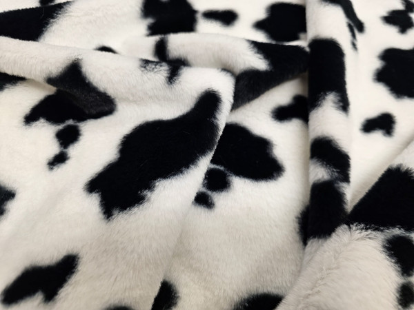 Umetno krzno,kratkedlake -dalmatinec večje pike