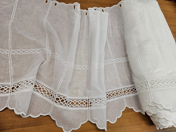 Zavesa 60 cm- prepletena bordura