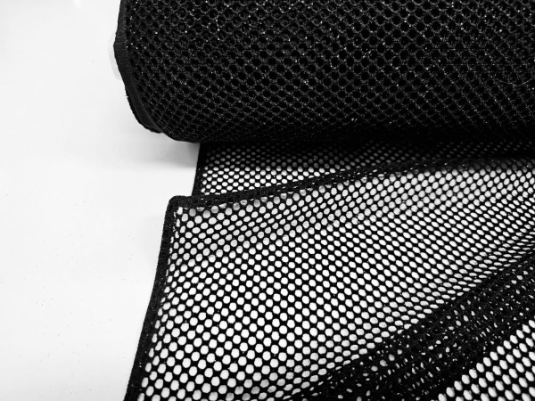 Mrežica twist- Črna mrežica z črnim nanosom
