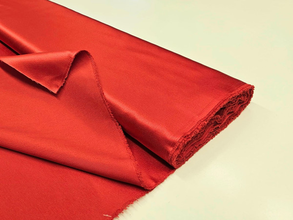 Vanessa, saten minerva, raso minerva, gladka lepa rdeča