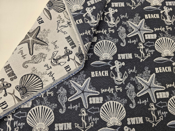 Dekor mornarski motiv- morski potisk zvezd, morskih konjičkov in školjk na modri osnovi