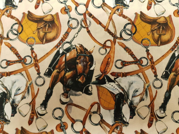 Bombažno platno, poplin, ameriški- sedla in konji na bež osnovi