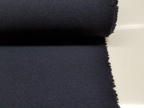 Kuhana volna-temno modra