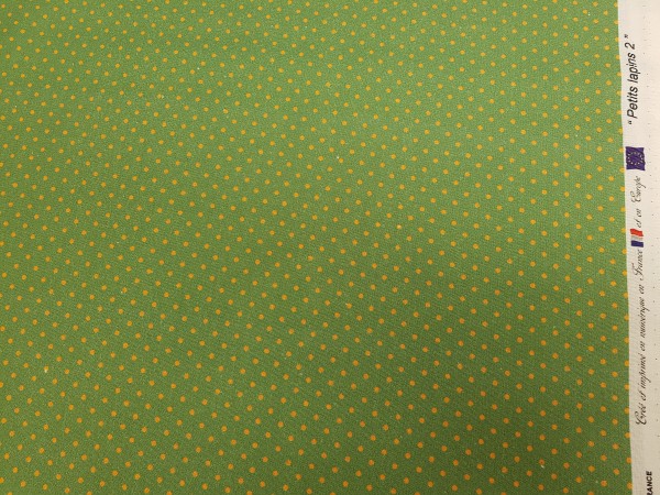 Bombažno platno-2 mm pike zelena z oranžnimi pikami