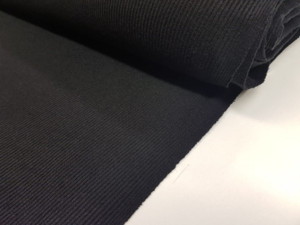 Pletenina jearsy- rebrasta, tanjša, črna barva